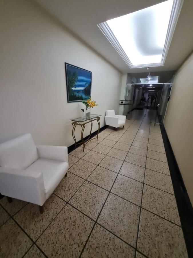 Apt Centro 50 M Mar, Wi-Fi, Completo, Local Top Гуарапарі Екстер'єр фото