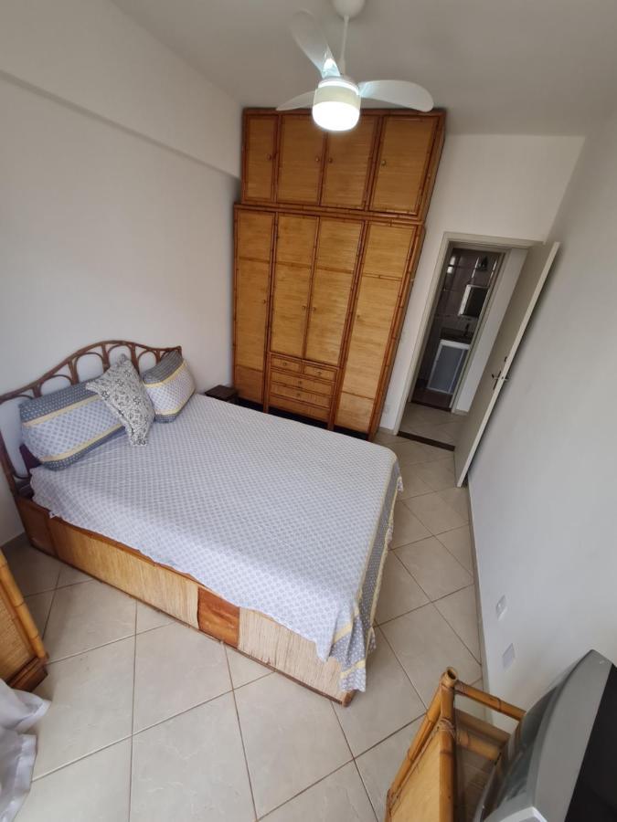 Apt Centro 50 M Mar, Wi-Fi, Completo, Local Top Гуарапарі Екстер'єр фото